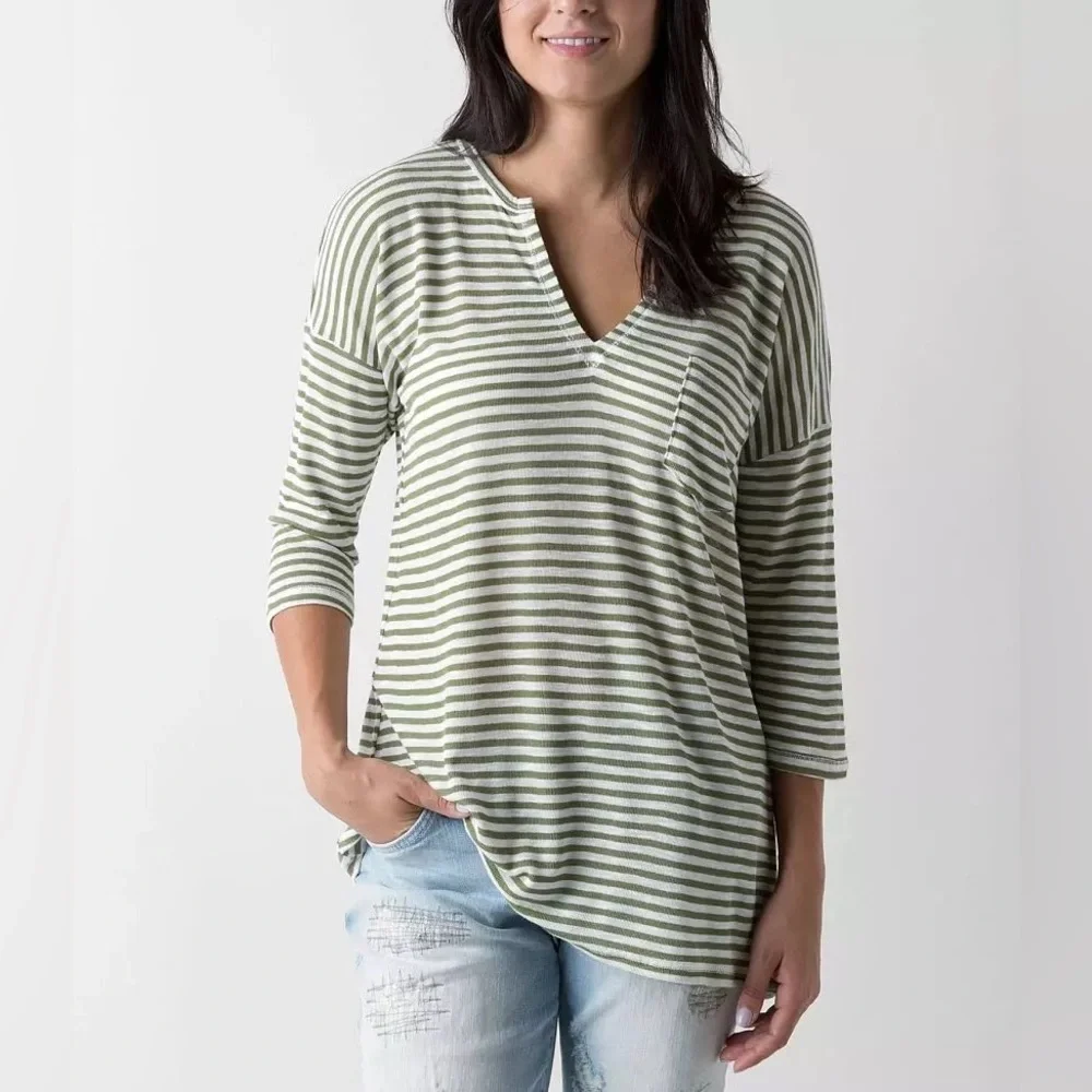 BKE Olive  Green & Off White Striped 3/4 Dolman Sleeve Knit Shirt Top Sz M - Picture 2 of 11